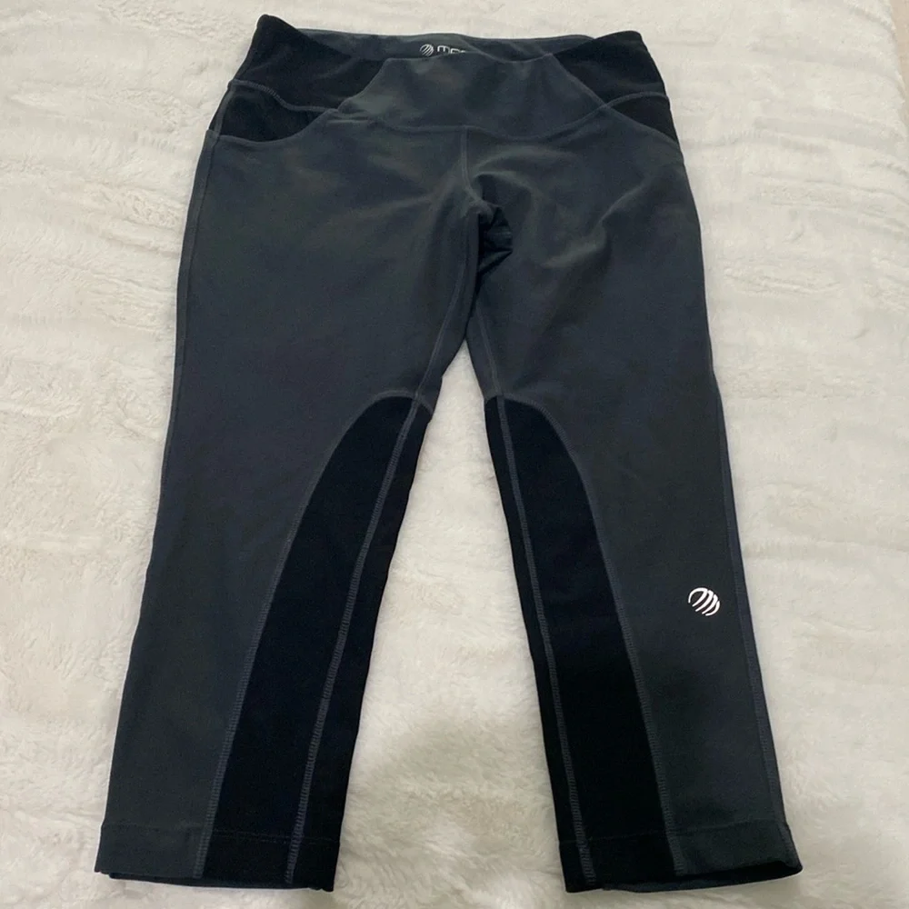 MPG Yoga Leggings - Picture 2 of 6